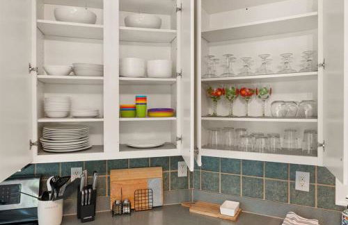 Massanutten 2 King Suites 4 BR Hot Tub Game Room Kids Toys Flower on the Mountain - Foto 15