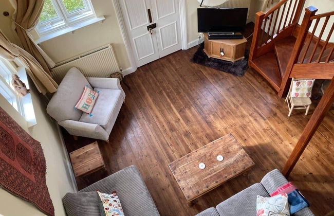 Chapel Cottage - Photo 12