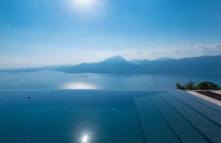 Aquiluna Suite con vista Lago di Garda - Foto 1