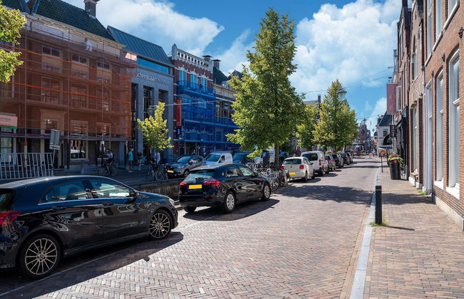 Modern Renovated Apartment in the Heart of Sneek - Foto 32