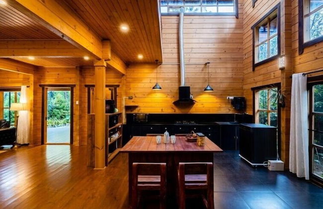 ama Stays & Trails The Malabar Villa Heliconia, Kozhikode - Foto 17