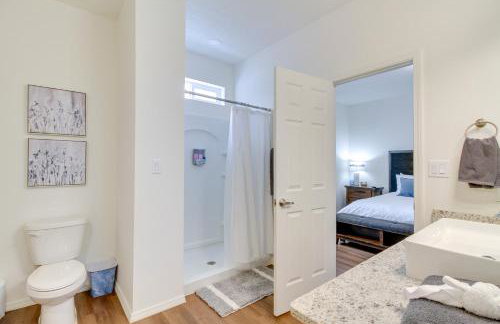 3 Mi to Old Town Albuquerque Townhome with Yard! - Photo 12