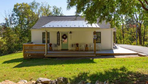 Little Farmhouse 3BR, 2BA Near Wineries - Foto 2