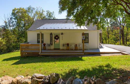 Little Farmhouse 3BR, 2BA Near Wineries - Foto 2