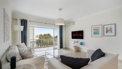 WHome Family Holidays w/ S-Pool, AC, Elevator & Garage - Foto 2