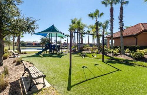 Family Pool Home, Gated Resort, near Disney & golf -209 - Foto 31