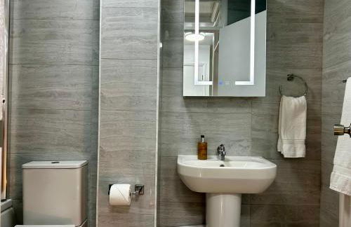 Victory Gate 3 double bed House in Old Portsmouth Parking Pets - Foto 34