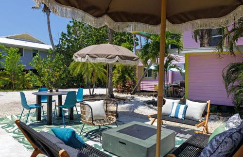 Charming Suite with Balcony and Bikes at Historic Sandpiper Inn - Foto 8