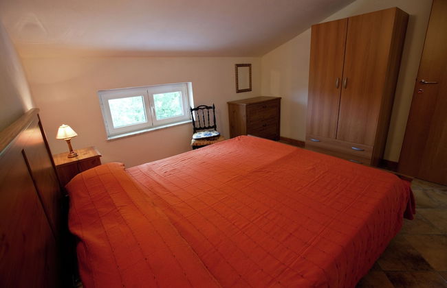 Spacious Home Surrounded by Nature - Foto 15