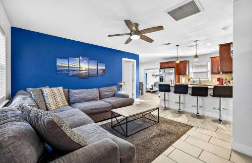 Family Putting Green Oasis BBQ Cornhole Heated Pool - Foto 5