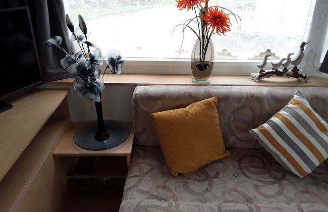 2 bed Caravan Approx 10 Mins From Beach Suzie 2 - Foto 8