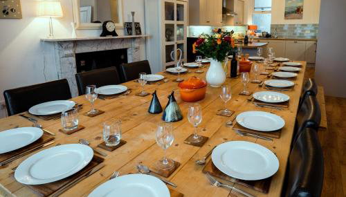 Glan y Mor, Sleeps 20, 8 Bedrooms, 8 Bathrooms, Seafront, Criccieth - Foto 3