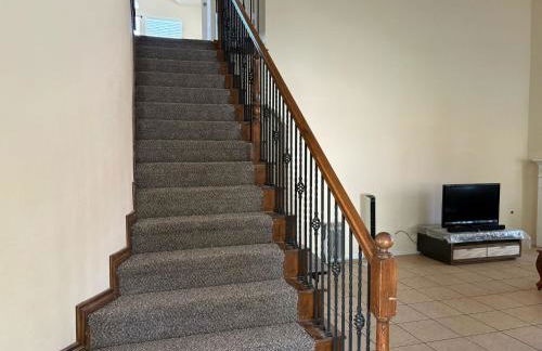 Spacious 4200 sqft - 6 bdrms 4 bath - Gym - Pets OK Near PGA - Universal KIDS - Star Frisco - Photo 47