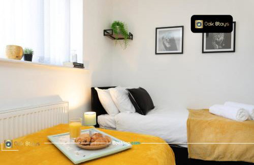 Quick Deals l 5 Bedroom l Sleeps 10 l Parking l Ideal for Groups l Oak Stays Short Lets & Serviced Accommodations - Foto 38