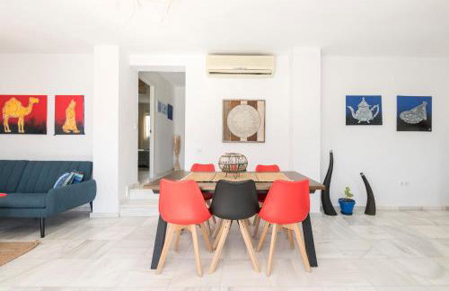 Preciosa Casa con Jardin y Piscina Privada en el Puerto de santaMaria - Photo 10