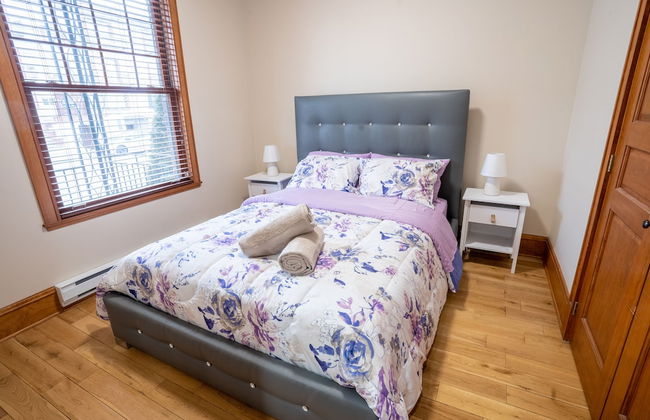 Chic 2BR near Little Italy 5min to Metro - Foto 1