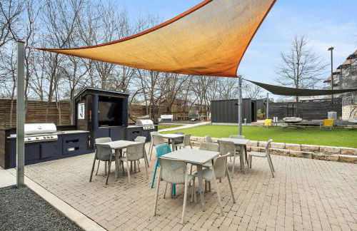 South Lamar Retreat - Sauna, Plunge & Pickleball - Foto 33