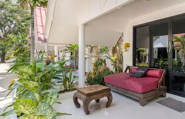 Bungalow Near by Beach El Pillax Lanta Resort - Photo 11