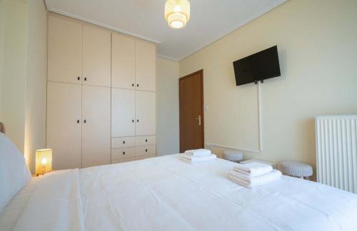 Sunlit Terrace 3BR Apartment - Tavros by ΜΡS - Foto 53