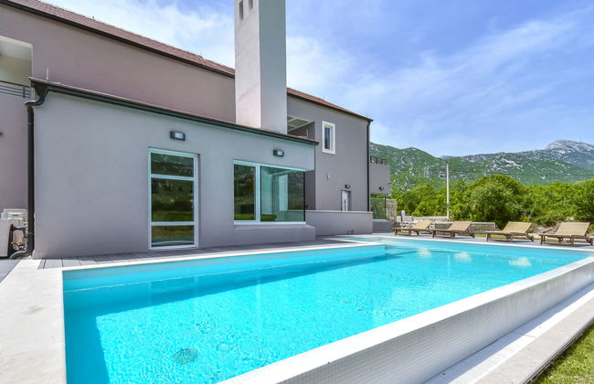 Villa in Zupa With Infinity Pool & Biokovo Views - Foto 66