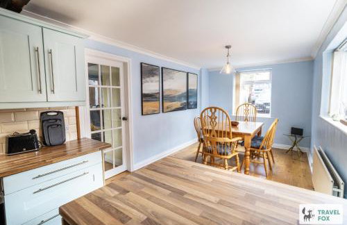 Smithy Bank Cottage - with free parking! - Photo 16