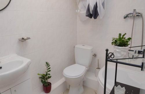 Stylish House in the Countryside 5 km From the sea - Foto 40