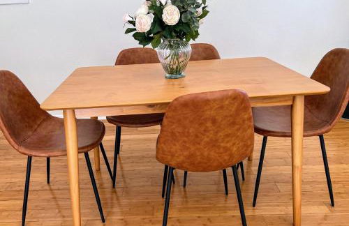 Contemporary House with Ocean View Decks - Foto 13