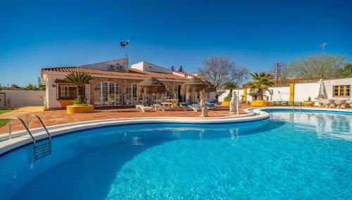 Gorgeous Home In Puente Genil With Wifi - Foto 2