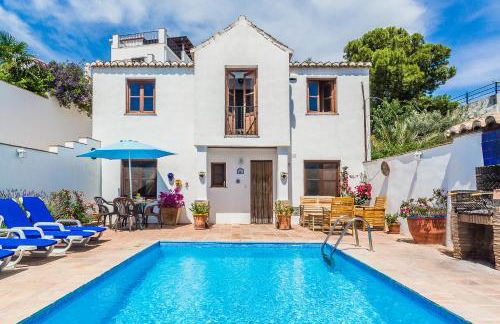 Casa Sol - traditional village house with pool and view - Foto 1