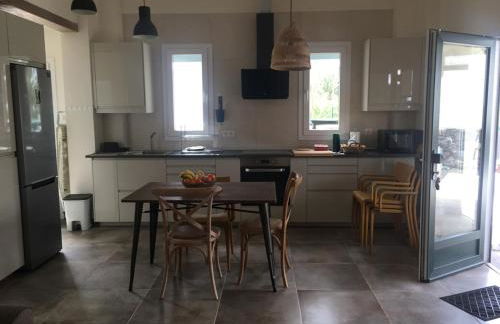 Bungalow GOA Pool view, Playa Roca residence sea front access - Free AC - Wifi - Foto 6