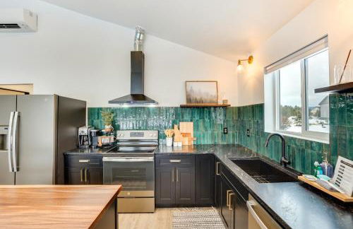 Family-Friendly Donnelly Home with Private Hot Tub! - Foto 8