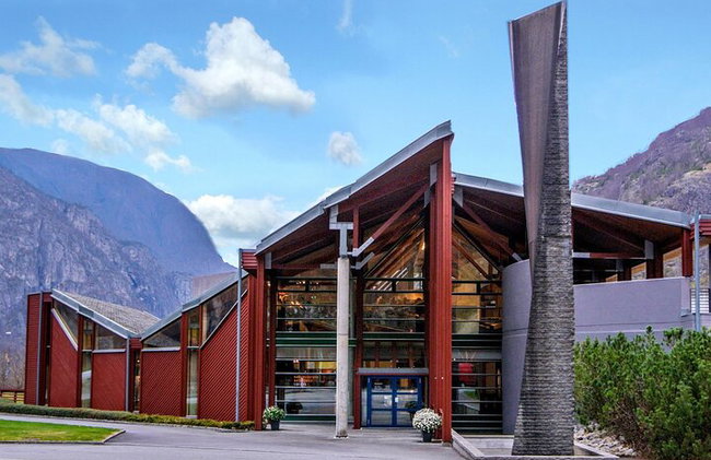 Bergen: The Power of Vøringsfossen – our most iconic waterfall - Photo 11