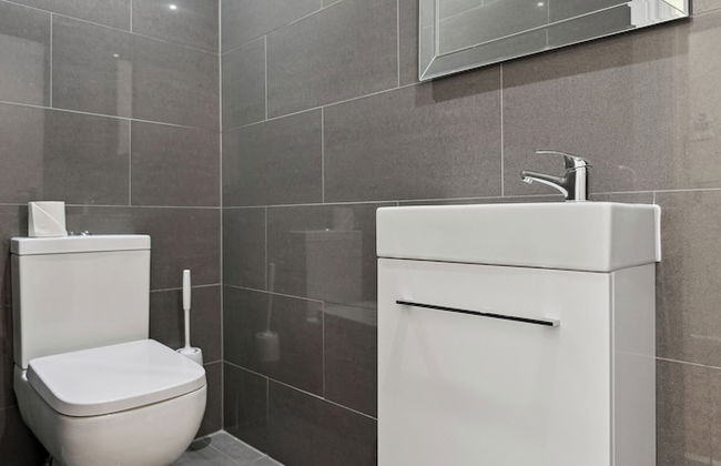 Blythswood Apartment 2 - Photo 52