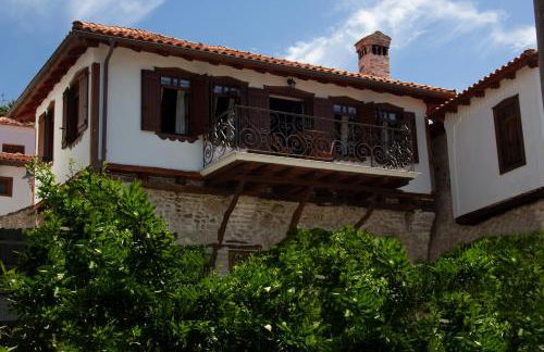 Annousa's House & Studios - Photo 4