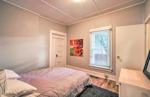 Historic Redstone with Large Backyard, Walk To CSU! - Foto 17