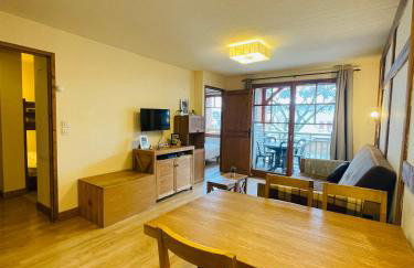 Appartements - PISCINE INTÉRIEURE Sauna - PARKING Privé Étage 1 - Centre Village - Résidence Cami Réal - avec LINGE et MÉNAGE de fin de Séjour Compris - Foto 9