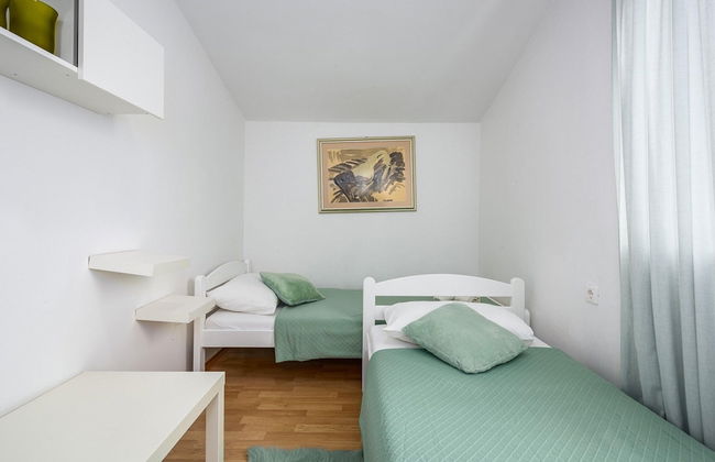 Scenic Villa With Private Garden - Foto 8