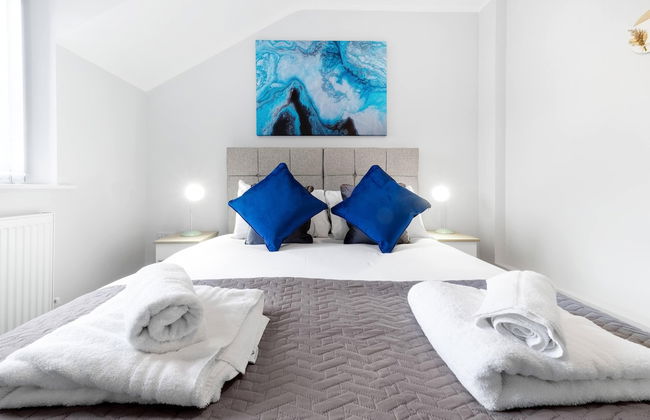 2 Bdrm Penthouse with parking Wycombe - Foto 14