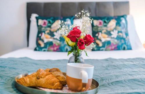 2Bed Bungalow, Free Netflix, Prime, Disney, WiFi, Private Parking - Foto 16