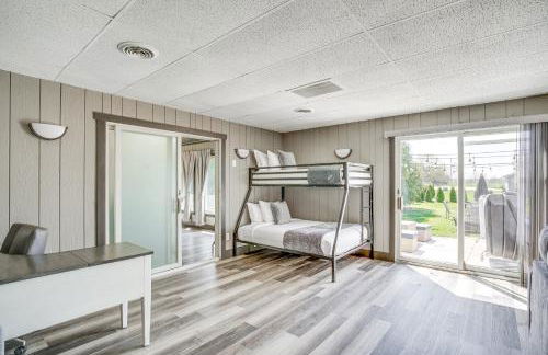 9 Mi to Shore Home with Hot Tub in Howards Grove! - Foto 9