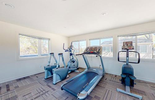 Soft Sunsets and Still Water at Flathead Condo - Foto 26