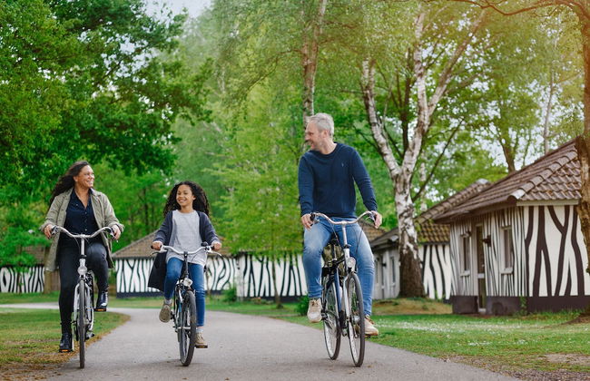 Lake Resort Beekse Bergen - Photo 12