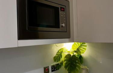 Spacious 2 Bedroom Penthouse Retreat - Foto 12