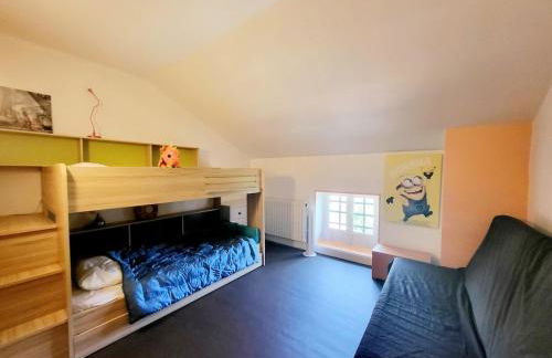 Maguilon H - 10 personnes - Proche rivière et Vals bains - Foto 19