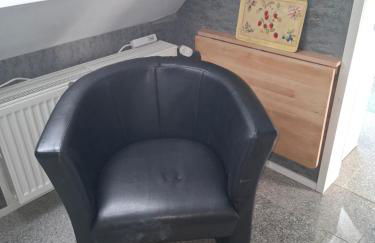 Apartment No 6 für Radtouristen und Geschäftsreisende mit eigenem Bad im DG - Photo 12