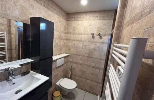 Appartement très agréable proche tous commerces - Foto 9