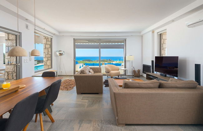 Villa in Rhodes With Infinity Pool & Sea Views - Foto 32