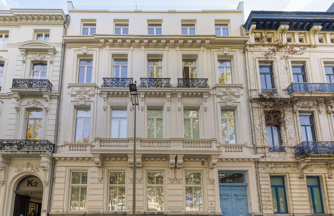 Luxurious 3-Bedroom 280sqm center - Foto 71