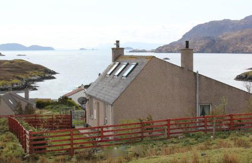 Shiantview Cottage - Photo 20