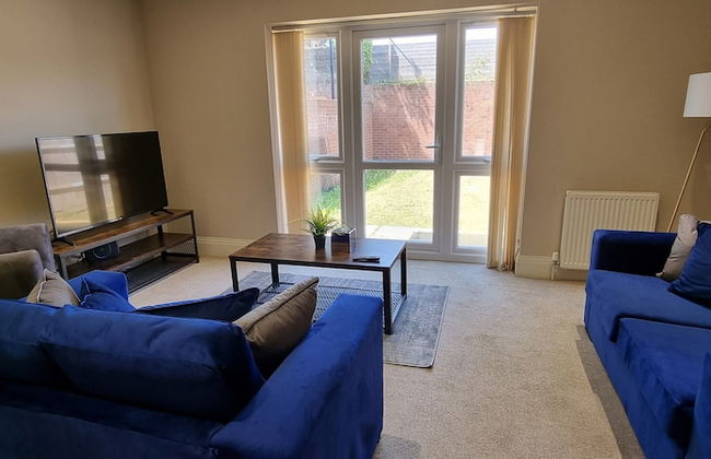 Town Center 4 Bedroom 4 bathroom House - Foto 43